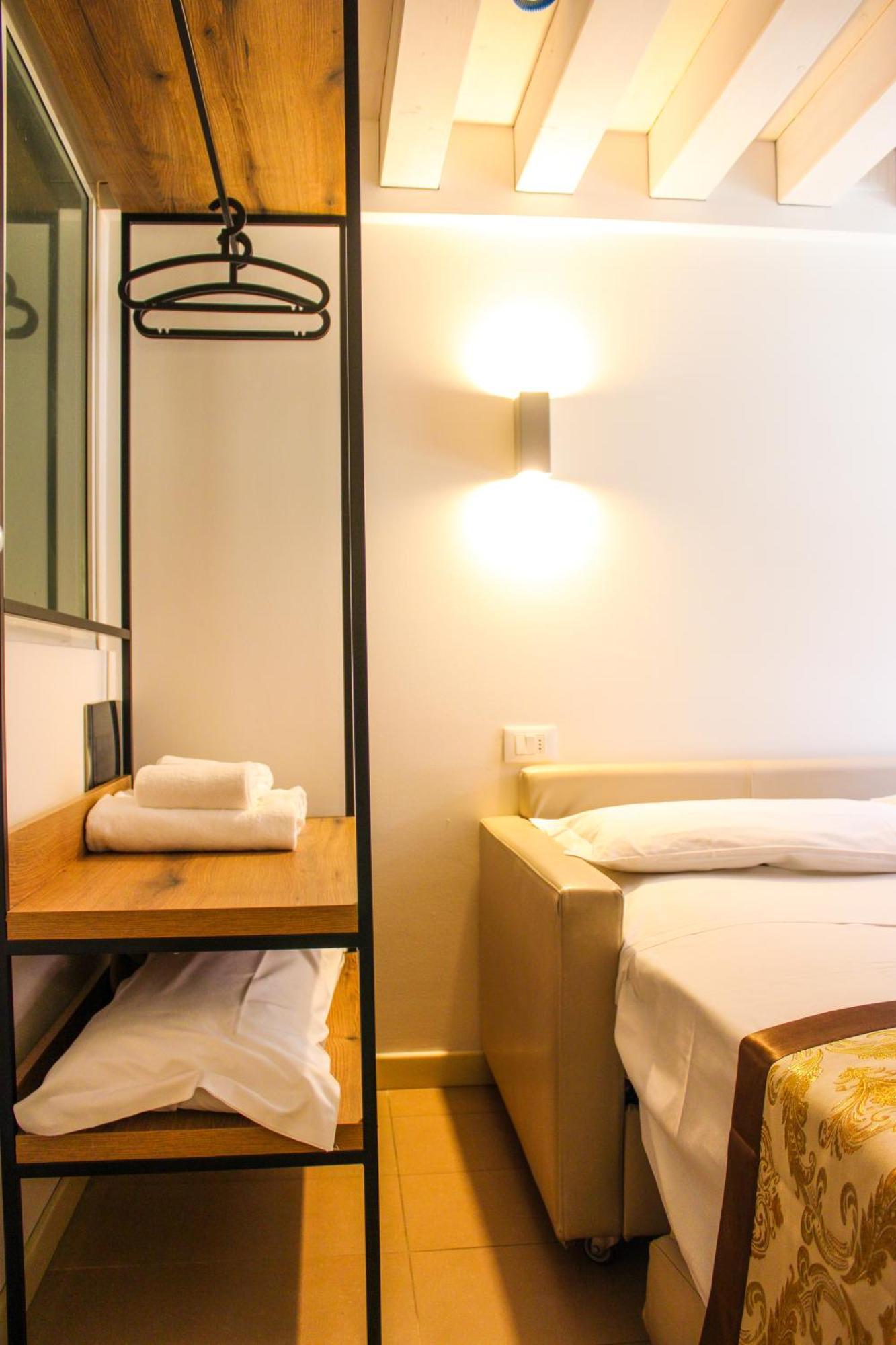 Al Canal Regio - Guest House Venecia Exterior foto