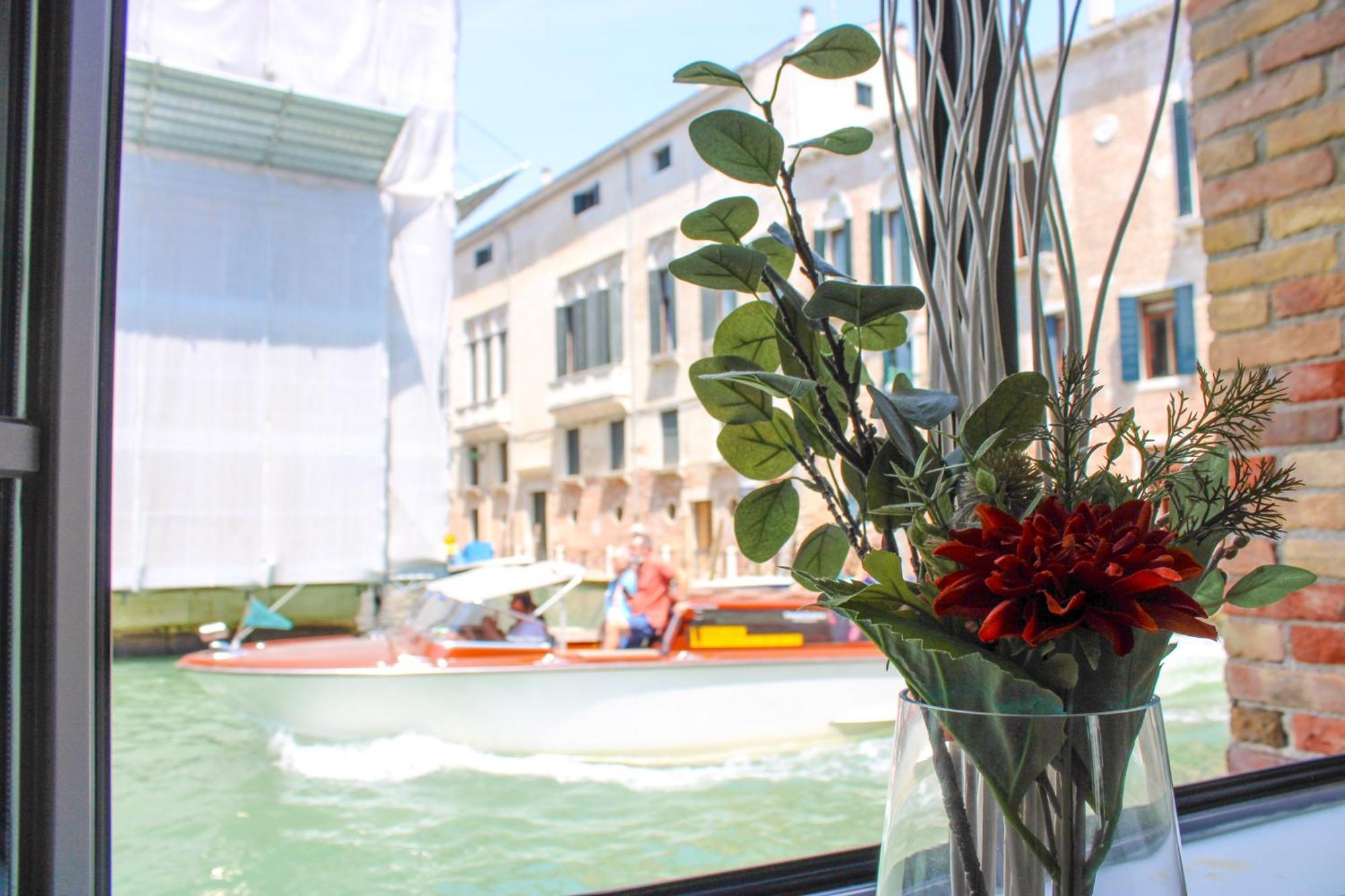 Al Canal Regio - Guest House Venecia Exterior foto